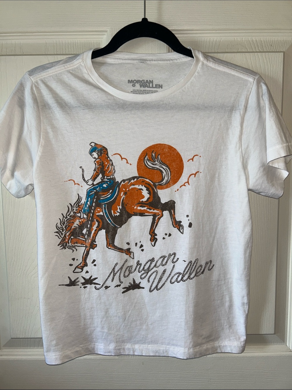 Morgan Wallen Retro Cowboy Graphic Baby Tee T-shirt Size Medium
